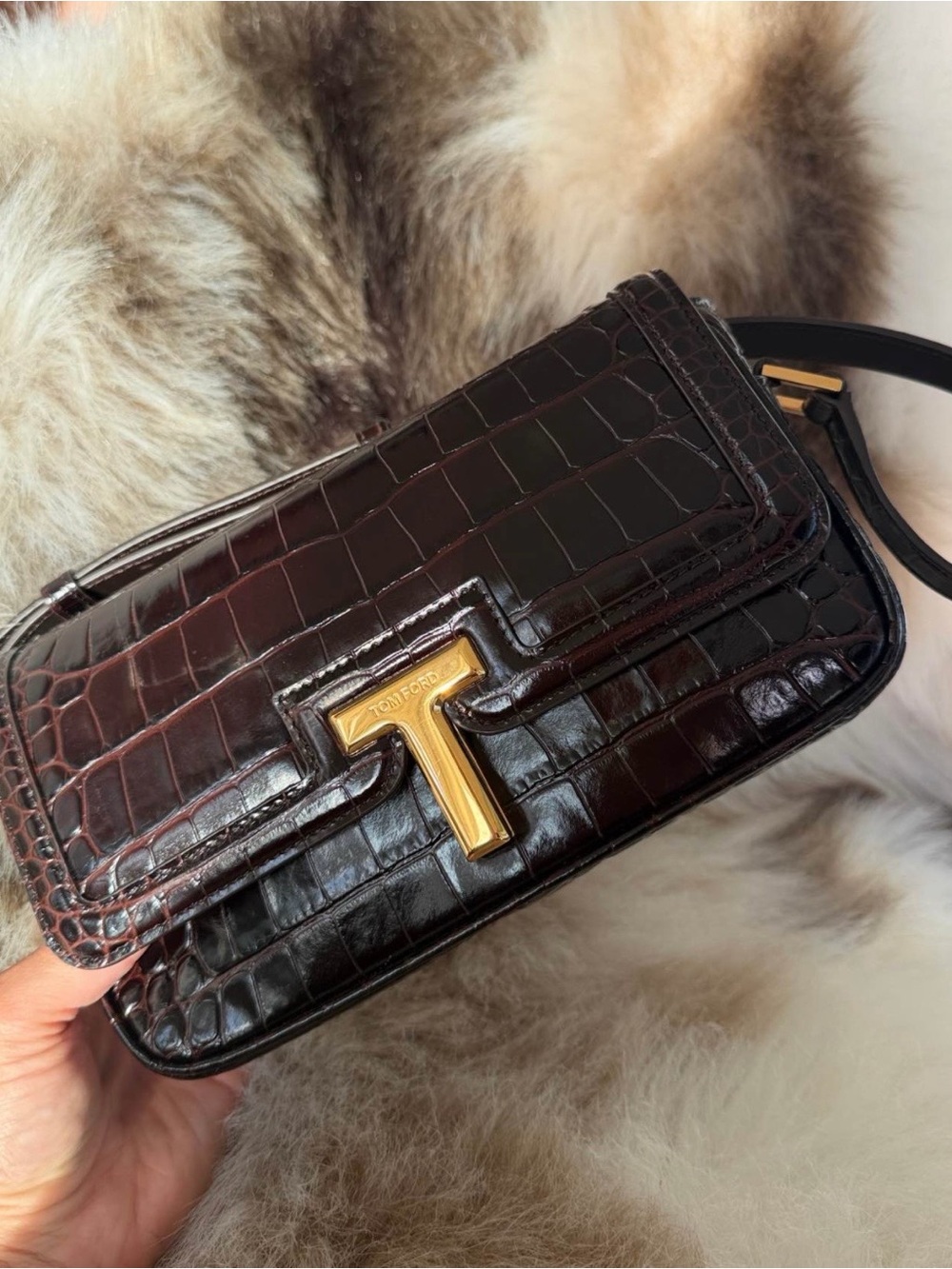 Tom Ford Brown Croc-Embossed Leather Shoulder Bag with Gold Hardware - Picture 2 of 9
